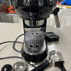 스메그 반자동 커피 에스프레소 머신(블랙)