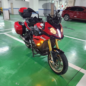 상태 좋은 풀배기 16년식bmw s1000xr 판매합니다