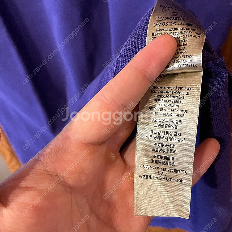 버버리 로고 카라티 판매 합니다........몽클레어,...--4