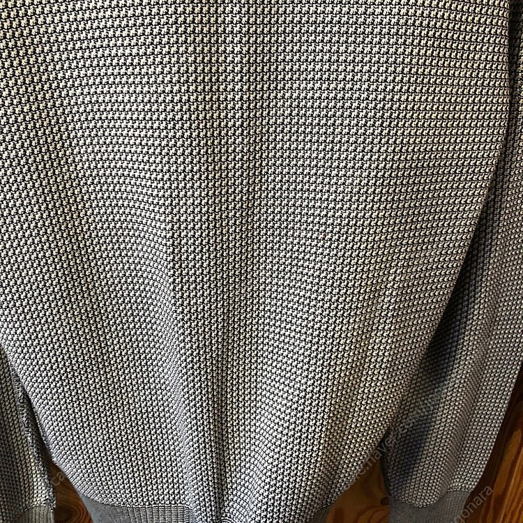 톰포드 컬러블록 패턴 가디건 판매합니다.....샤넬,톰브라운,아크네 이미지