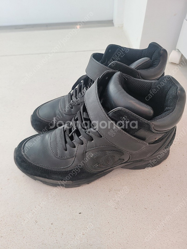 샤넬 블랙운동화 240--0