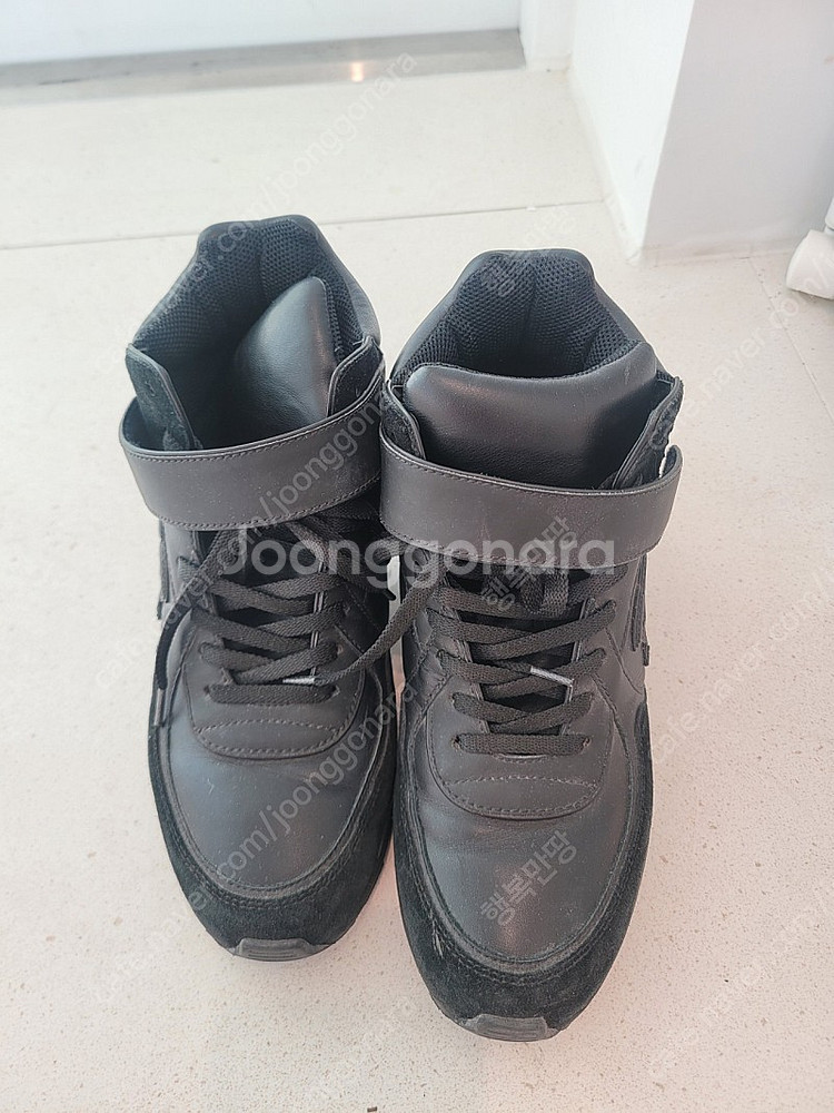 샤넬 블랙운동화 240--1