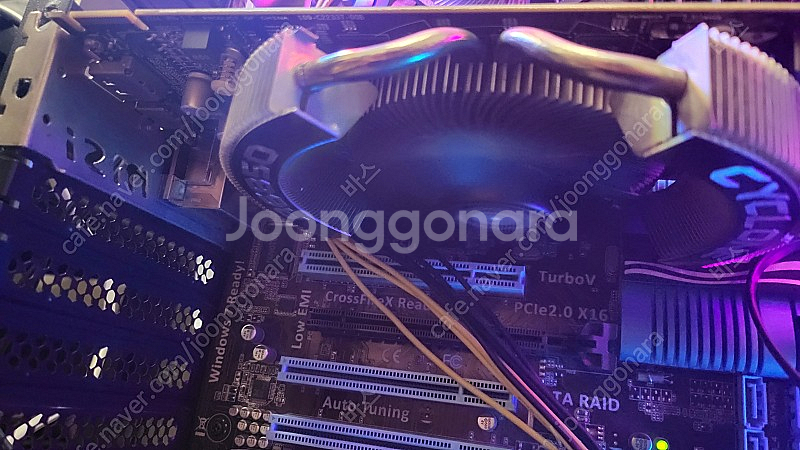 HD6850 그래픽카드 팝니다.--5