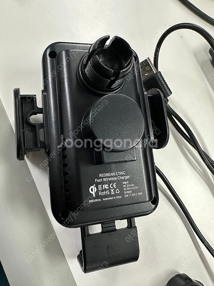 레드빈 C1WC 차량용 무선 충전기 팝니다--1