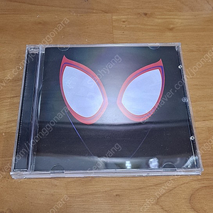 Spider-Man: Into The Spider-Verse (스파이더맨: 뉴 유니버스) OST CD 판매합니다