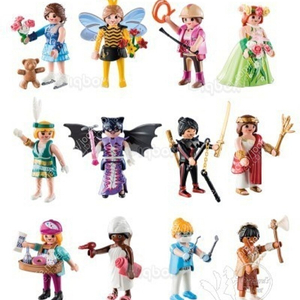 플레이모빌 시즌18 여 70370 / 남 70369 셋트 & 시즌14 여 셋트 판매합니다.