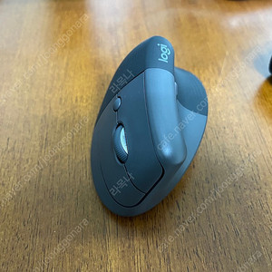 로지텍 리프트 버티컬 마우스 팔아요~