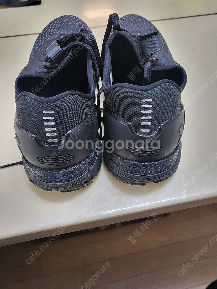 언더아머 운동화 280--3