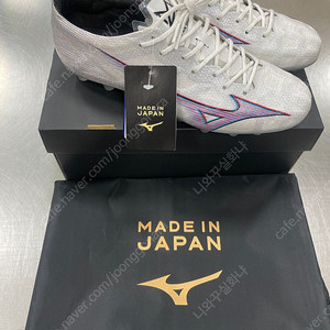 미즈노 알파 AG 270
