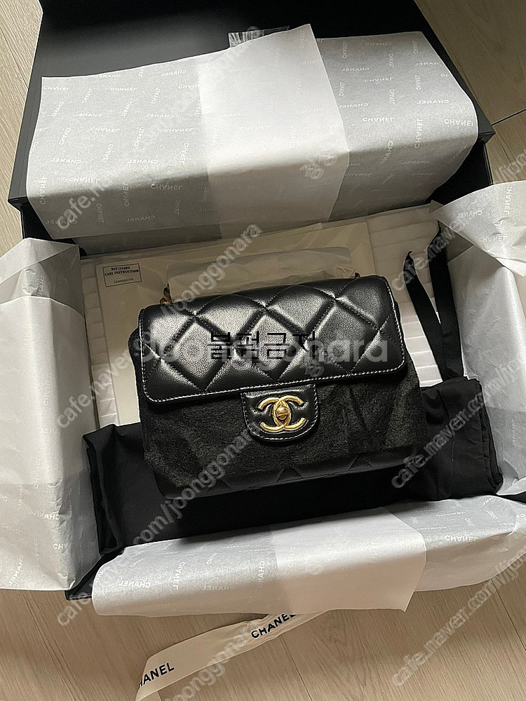 샤넬백 샤넬가방 (빈티지크러쉬백/ 상태좋음 / 센텀신세계구입)--1