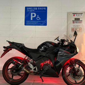 CBR125 16년형 흑마 개인