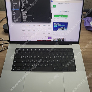 (가격인하)m1 맥북 프로 16인치 실버 색상 판매합니다.
