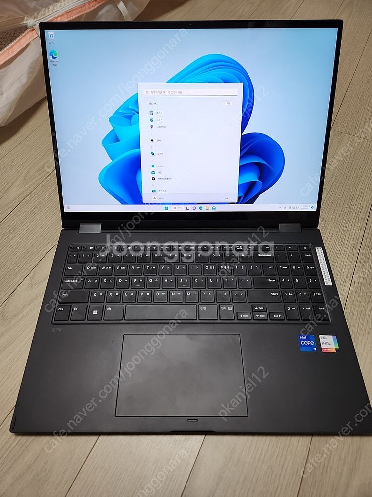 22년식 그램 360 I7 12세대 램 16기가/ssd...--1