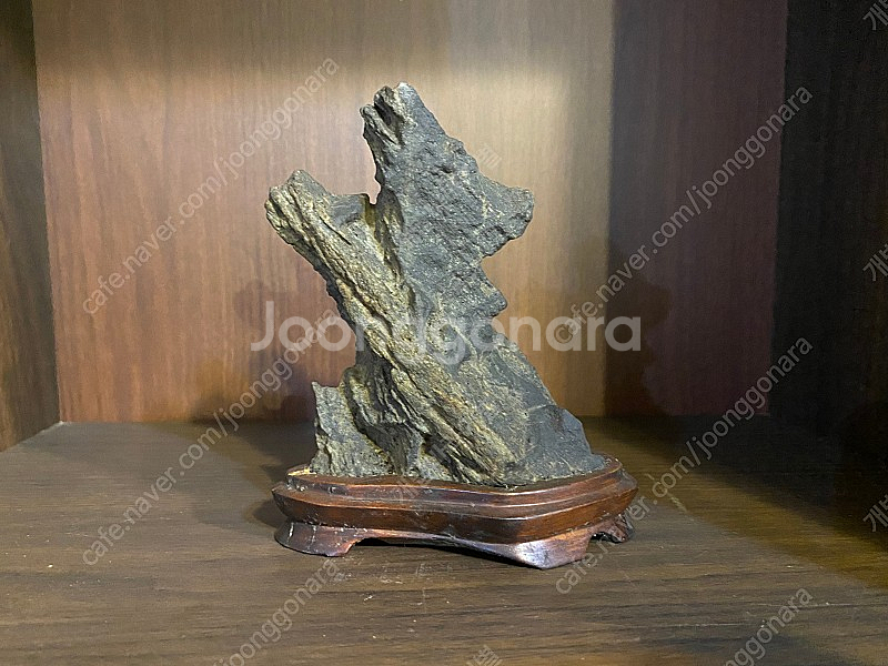 괴석 개당 가격 유니크한 분위기--3