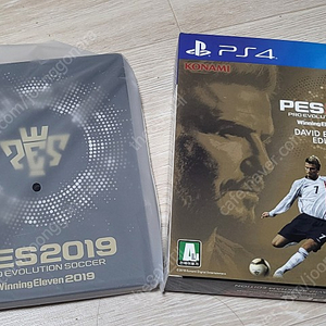 PS4/플스4 PES 2019 위닝 2019 베컴 에디션 팝니다.