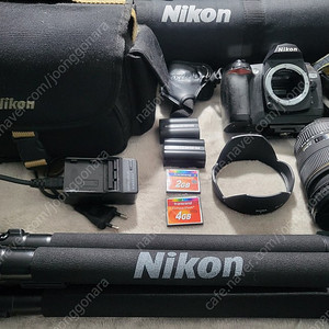니콘 D70 DSLR 카메라 + 액세사리 (일괄판매)