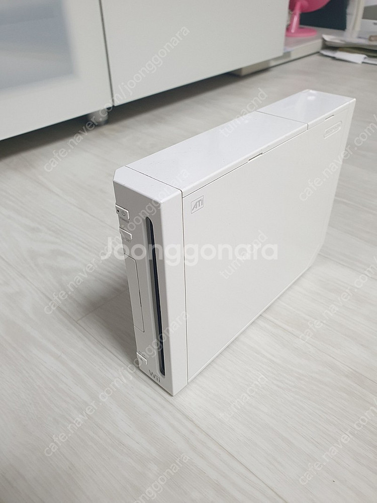 닌텐도위 본체만 입니다.--0