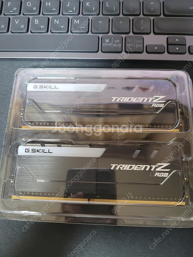 지스킬 램 G.SKILL DDR4-3200 CL14 1...--0