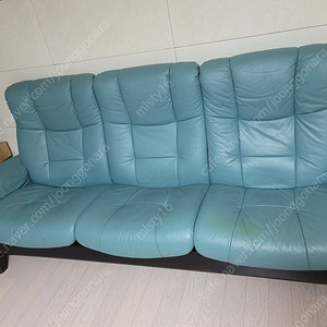 스트레스리스 리클라이너 쇼파 버킹엄 3인용 판매합니다.