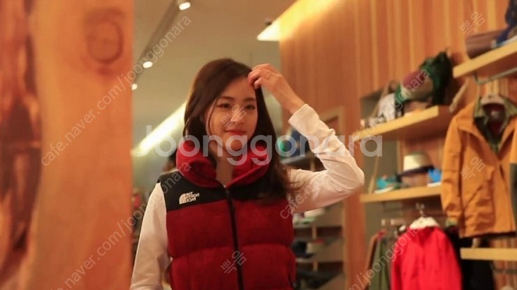 (정품) 노스페이스 블룸 다운 베스트 / 화이트라벨 / 사이즈 미스 거의 새거라 보셔도 / 몽클레어 캐나다구스 / ...--1