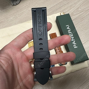 파네라이 24mm OEM 블랙 카오츄크 러버스트랩