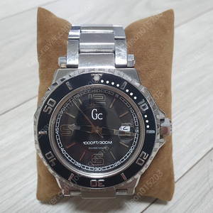 중고시계 판매합니다. (GC X79004G2S / ZEPPLIN lz127 7644-5 / CASIO G-SHOCK / SWATCH 어린이용)