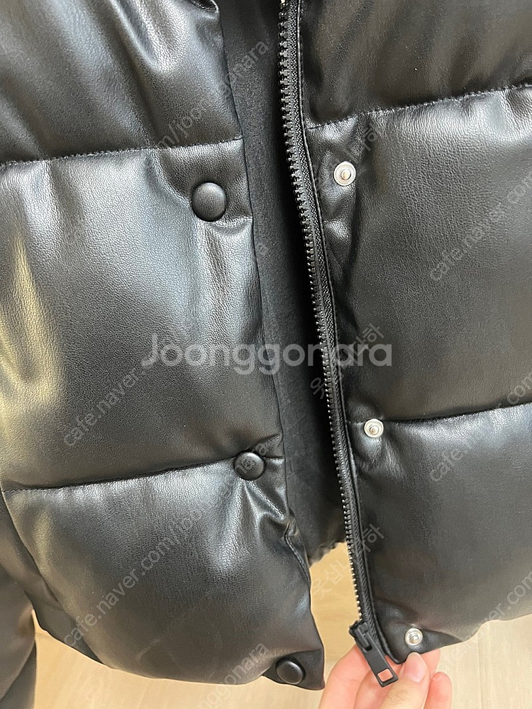 zara 자라 에코 레더 숏 패딩 가죽패딩 숏패딩 자라...--4