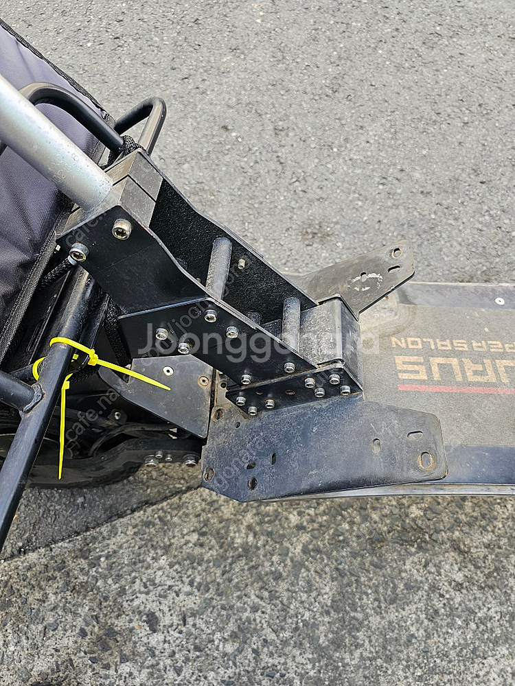 대브구 타우러스 슈퍼살롱 버칼안장 앞서스펜션--1