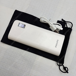 필립스 보조배터리 10000mAh 듀얼 충전 DLP10016/97 상태 양호..