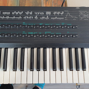 YAMAHA DX7 상태 좋은 신디사이저 팝니다