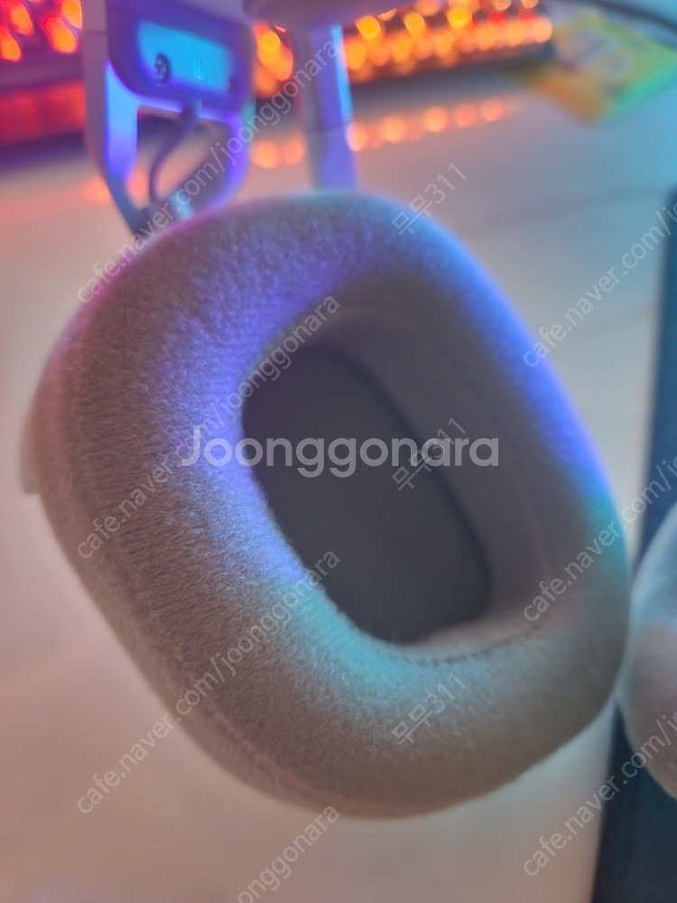 hs80 무선화이트 + 제닉스 led거치대--3
