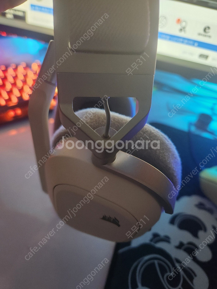 hs80 무선화이트 + 제닉스 led거치대--5