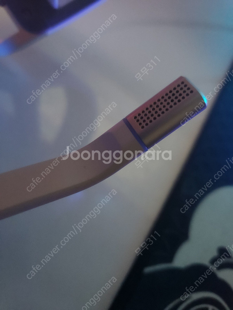 hs80 무선화이트 + 제닉스 led거치대--7