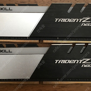 지스킬 DDR4 3200 CL16 램 32G(16G 2개) 판매합니다