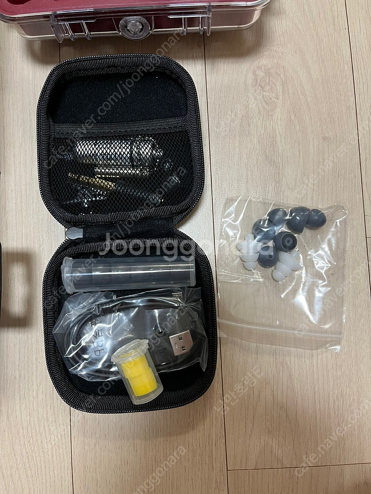 슈어 846 블루 팝니다.(별개의 케이블, 케이스 포함...--1