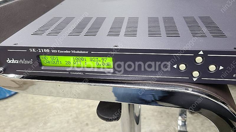 HD RF모듈레이터 SE-2100--1