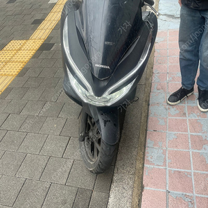 Pcx 19년식 팝니다