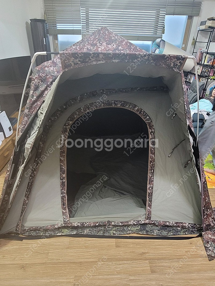호봉 밀리터리 텐트 2000x2000 팝니다.--1