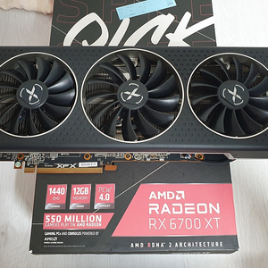 라데온 rx6700xt merc 그래픽카드