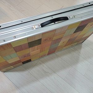 콜맨 네추럴 모자이크 리빙 캠핑테이블 1800