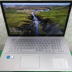 아수스 ASUS 17inch 비보북 X712EA-AU124 팝니다.