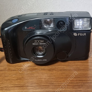 FUJI zoom 900 DATE 필름카메라 판매합니다.