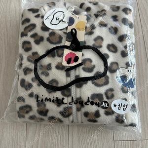 리미떼두두 레오파트 집업 Leopard fleece zip up XL