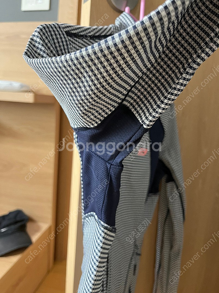 스케쳐스 운동집업 상의 여성 85사이즈--2