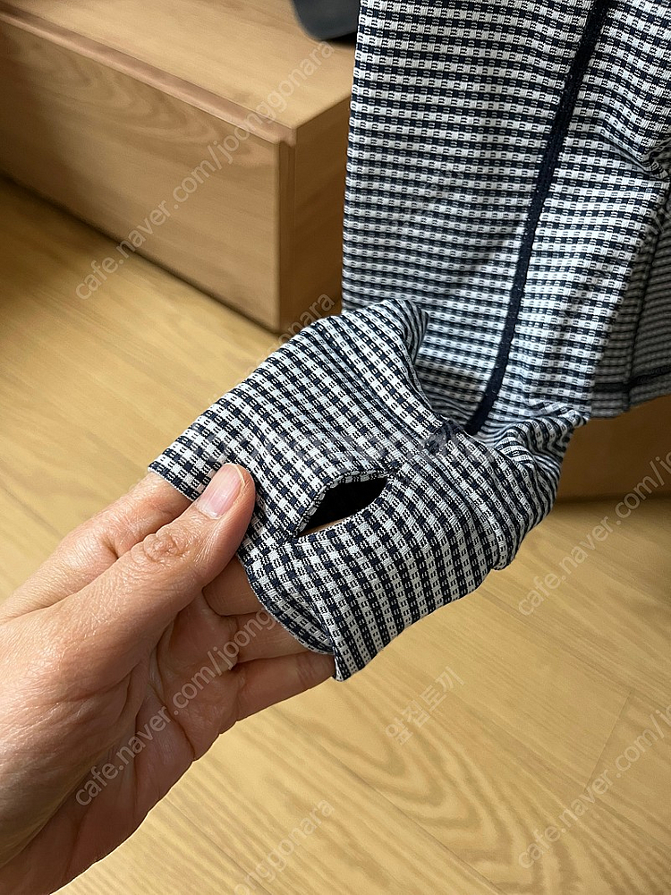 스케쳐스 운동집업 상의 여성 85사이즈--3