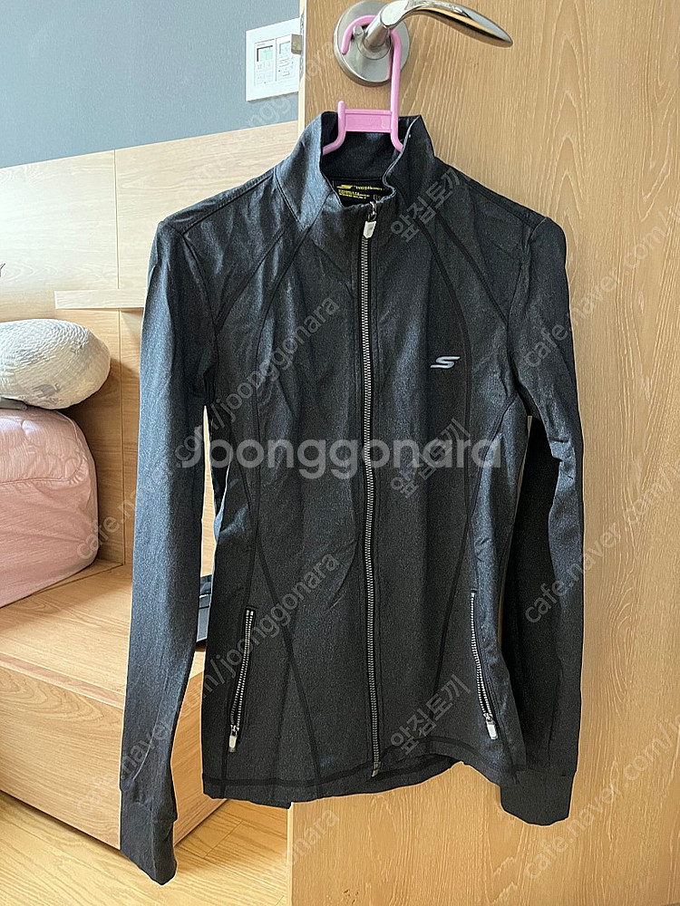 스케쳐스 운동집업 상의 여성 85사이즈--4