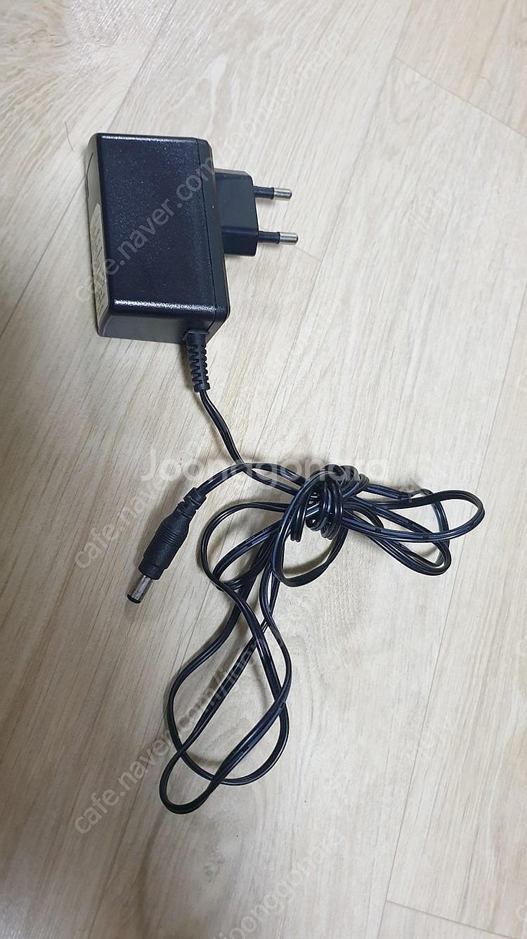 5V 2A 어댑터(중고)(외경 약5mm) | 키보드/마우스/스피커 | 중고나라