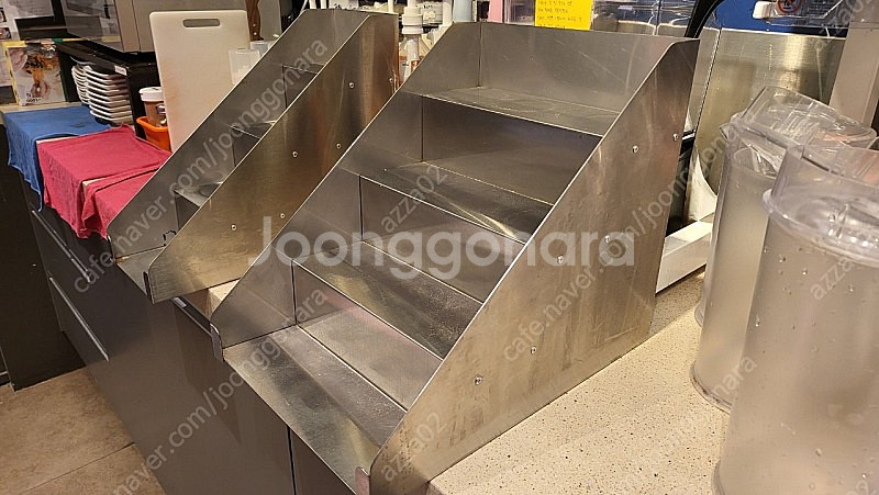 파우더, 시럽 거치대 판매합니다(이디야)--3