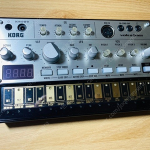 Korg Volca Bass 코르그 볼카 베이스 아날로그 신디사이저