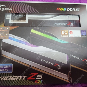 지스킬 DDR5 6000 RGB J 실버 32GB팝니다.